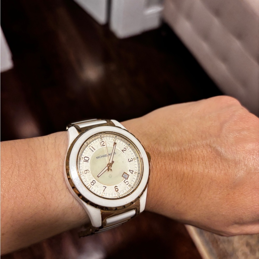 Michael Kors watch White and Brown